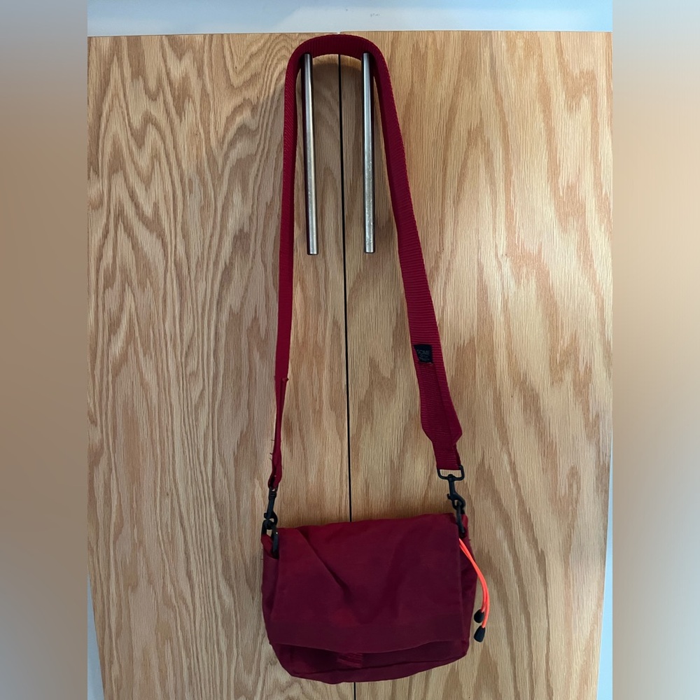 Some of the Parts, red crossbody bag